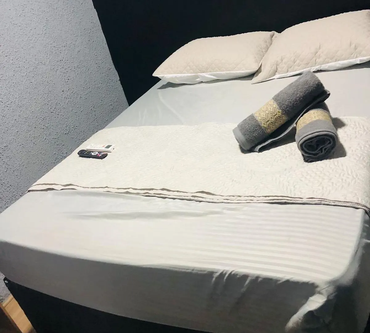 Firmh Hostel Cafe Da Manha E Translado Aeroporto 24 Hrs Incluso Guarulhos Brazil